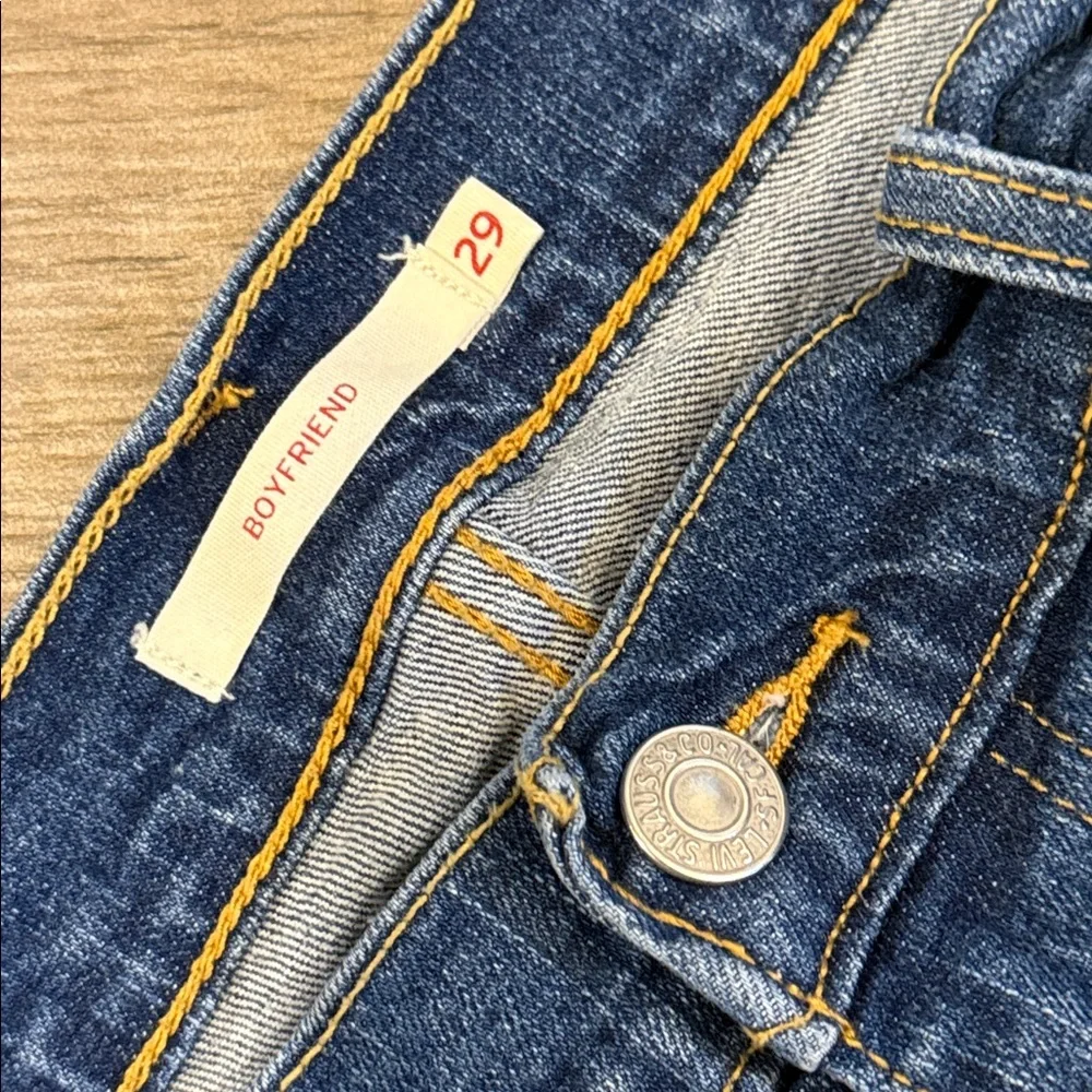Levi’s Boyfriend Jeans Size 29 Cropped Straight Leg Mid Rise Stretch - Picture 6 of 14